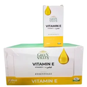 زجاجة زيت فيتامين E من جرين فالي إسينشالز بوزن 30 مل، زيت مغذٍ غني بمضادات الأكسدة للعناية بالوجه والجسم والشعر، يساعد في تقليل الندبات وعلامات التمدد.