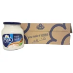 صورة لمرطبان جبنة بوك القابلة للدهن بحجم 900 غرام مع كرتون التغليف الأصلي الذي يحتوي على 6 حبات.